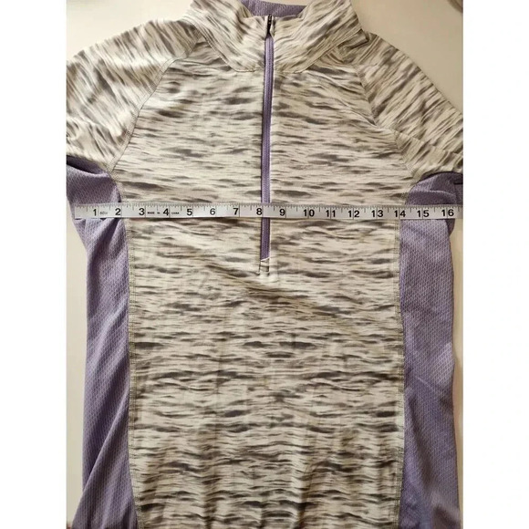 Patagonia Long Sleeve 1/4 zip shirt Purple Gray Small. - Picture 5 of 6